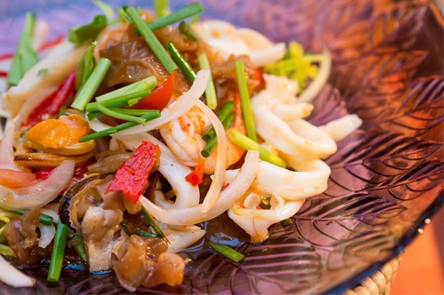 Salade de fruits de mer à la thaïlandaise